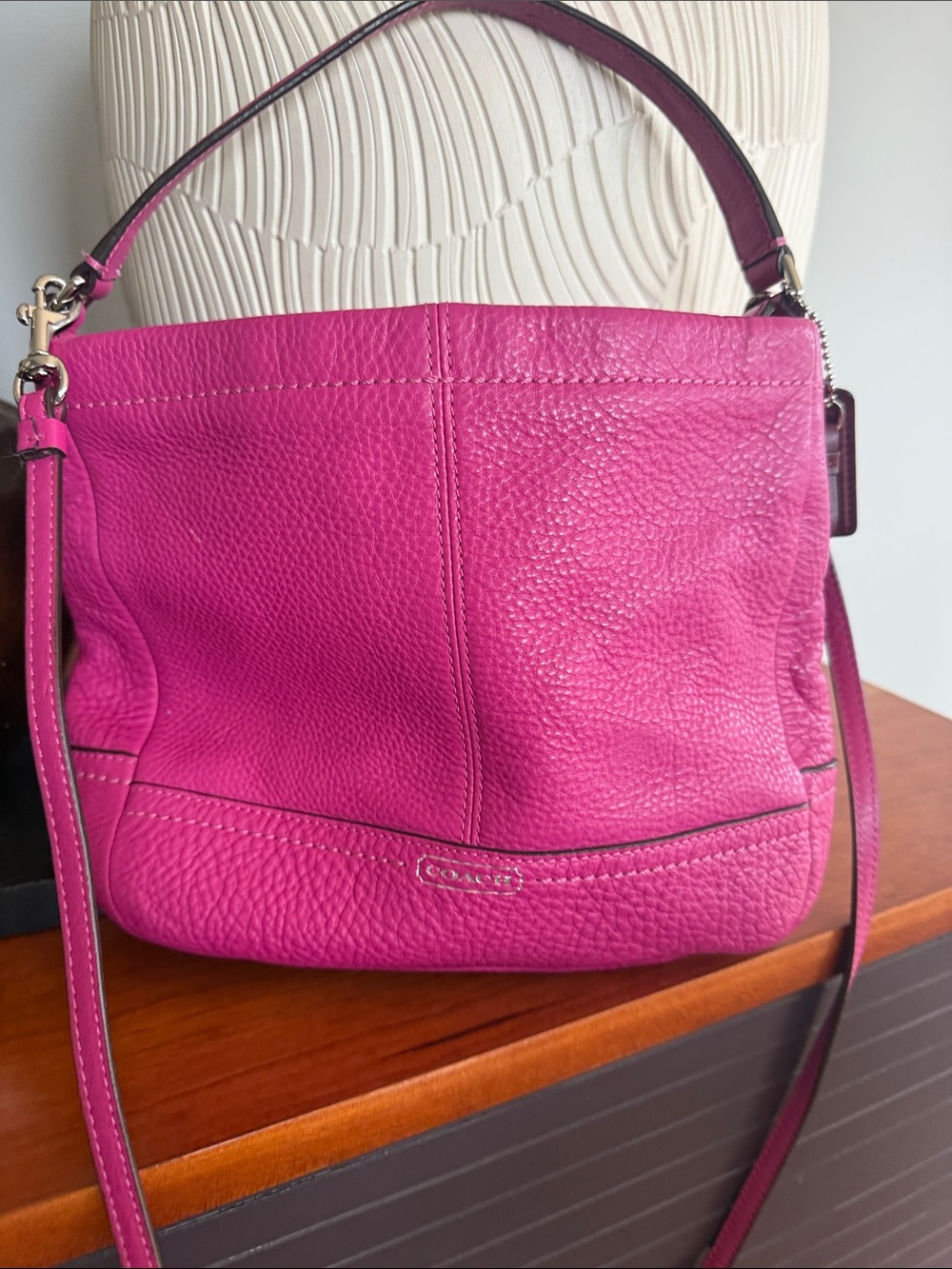 Gorgeous Coach Pebbled Leather Shoulder Bag in Fuchsia Pink-excellent condition